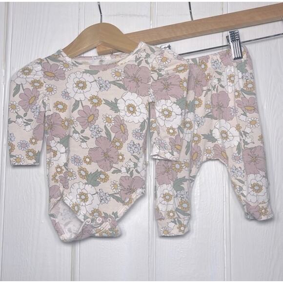 MILKBERRY Bamboo Neutral Floral Print Long Sleeve Onesie Leggings Set - Picture 1 of 1